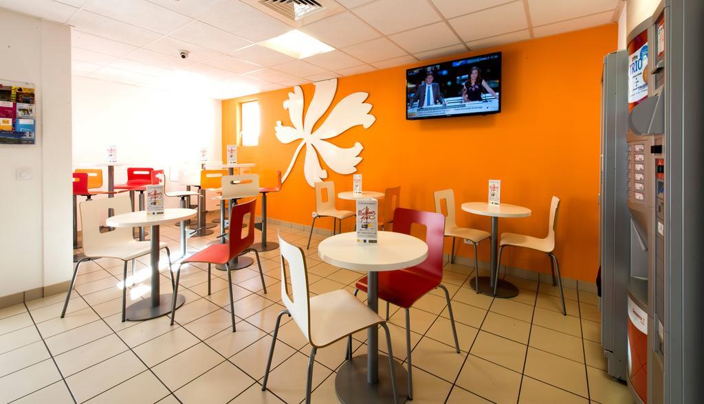 Premiere Classe Sens Nord- Saint Clément Habitación foto