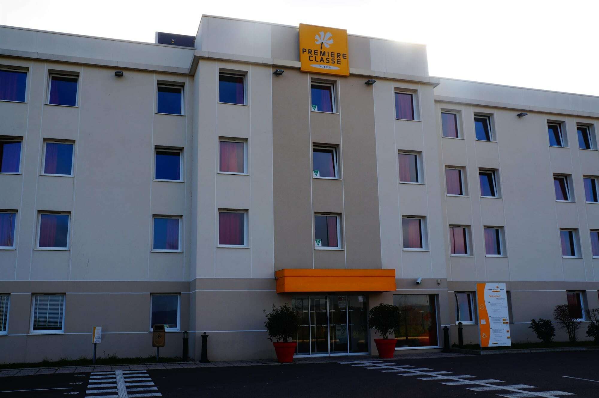 Premiere Classe Sens Nord- Saint Clément Exterior foto